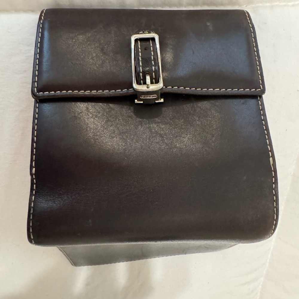 Coach Wallet - Picture 3 of 10